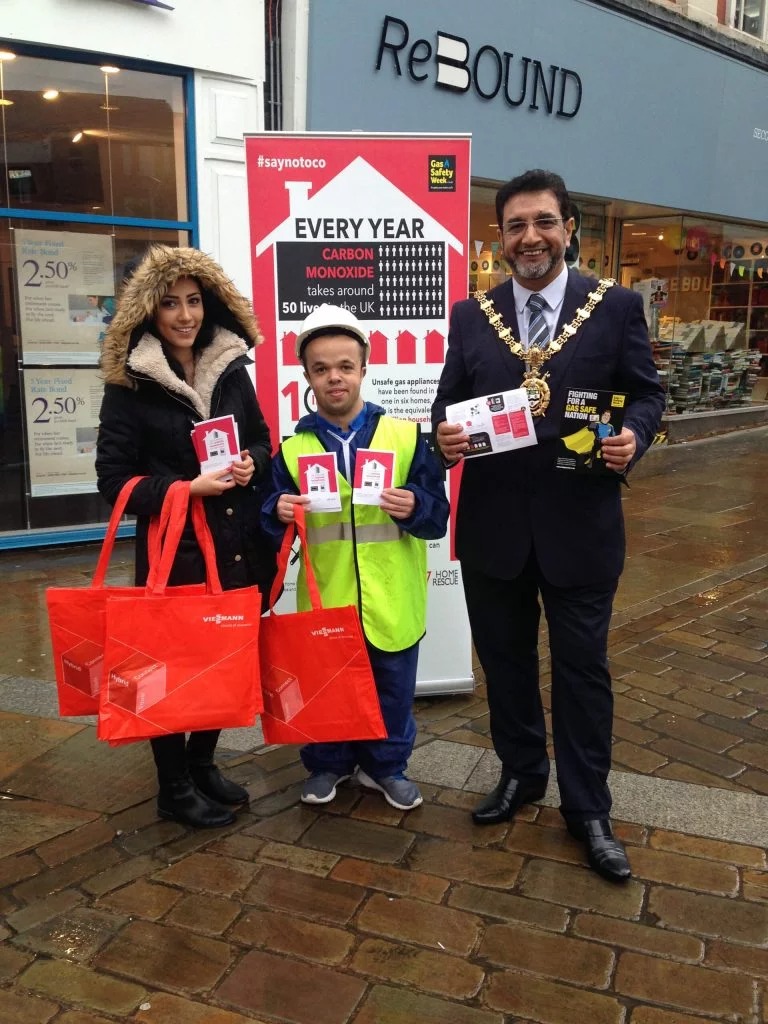 The Mayor of Blackburn Cllr Faryad Hussain and 24|7 Home Rescue, Gas Safety