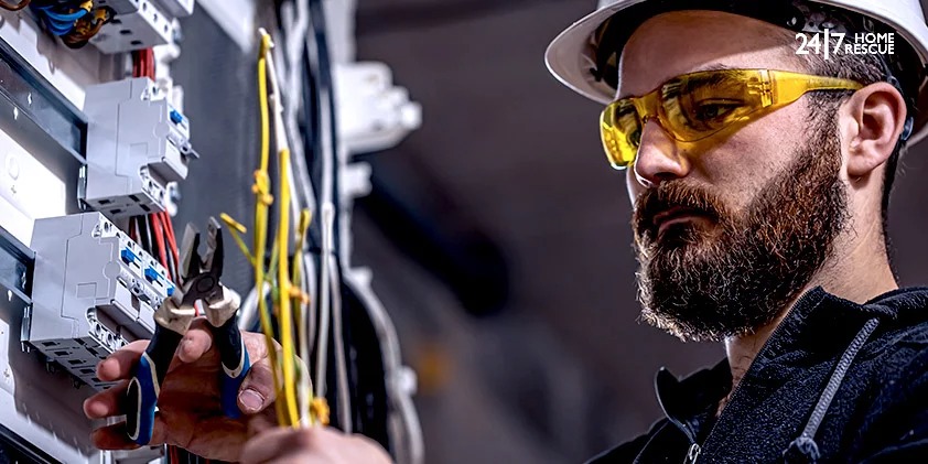 how to stay safe when working with electricity