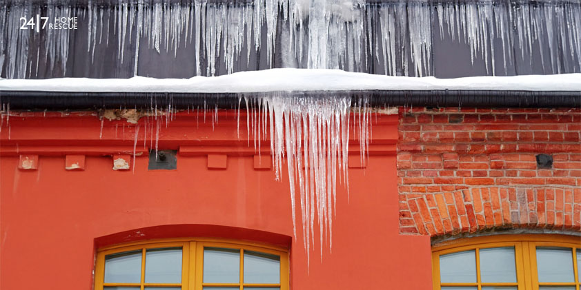 icicles on roof due to heat loss