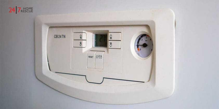 internal controls of a gas double-circuit boiler
